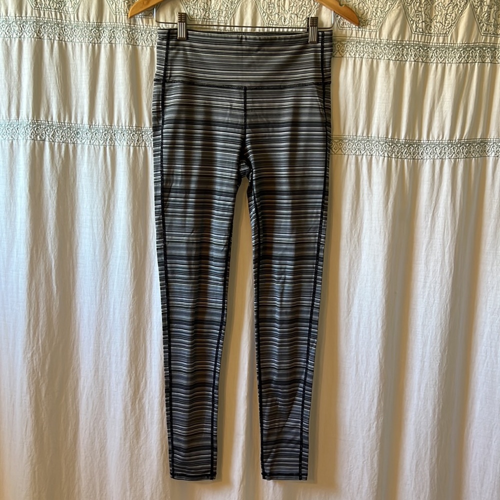 Athleta size M